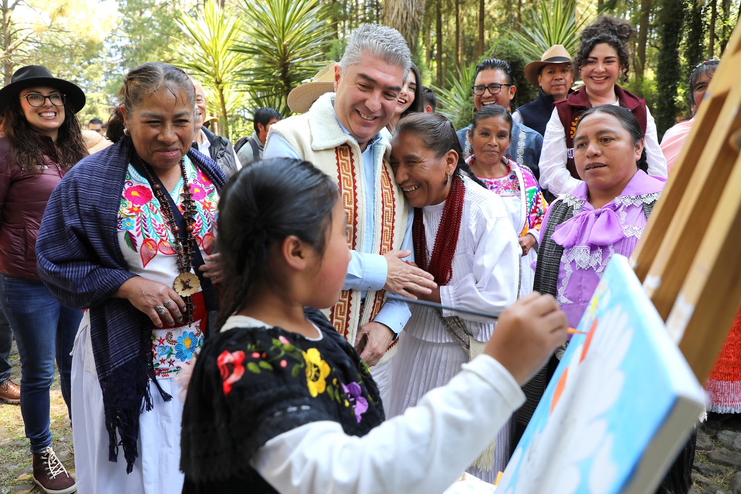 ¿Perteneces a un pueblo originario? Conoce los apoyos que el Gobierno del EdoMéx tiene para ti en 2025