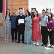 El secretario de Bienestar, Juan Carlos González Romero, entregó un donativo de tenis, lavadoras, kits de limpieza y de higiene personal al Centro de Asistencia Social "Villa Hogar" del DIF.