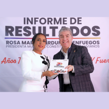 El secretario de Bienestar, Juan Carlos González Romero, asistió en representación de la Gobernadora Delfina Gómez Álvarez, al Tercer Informe de Gobierno de la presidenta municipal de Luvianos, Rosa María Garduño Cienfuegos.